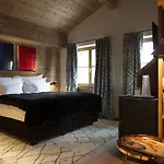 House Hannes Schneider * Stuben am Arlberg