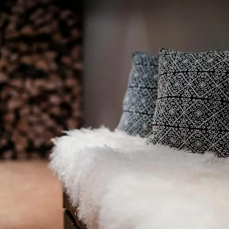 House Hannes Schneider * Stuben am Arlberg